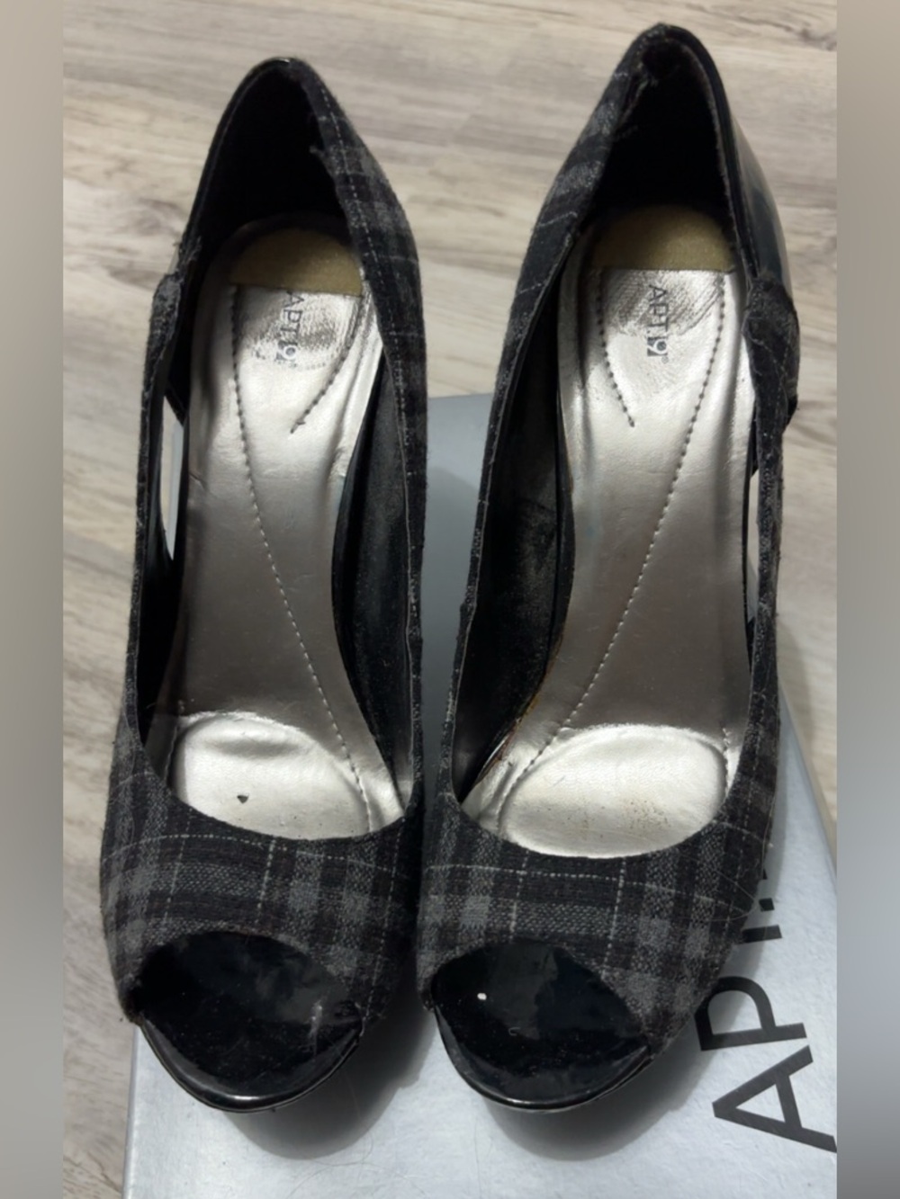 Apt. 9 Black Plaid Peep-Toe Pumps with Patent Toe